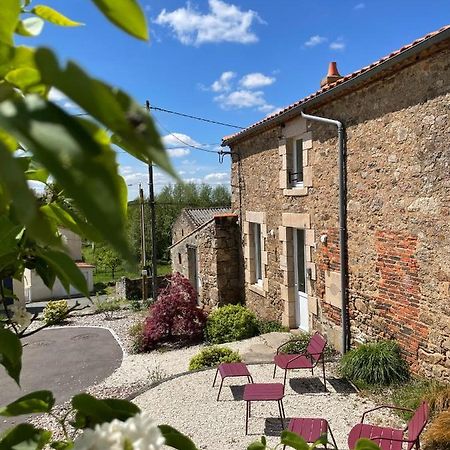 Saint-Michel-Mont-MercureLe Bois Aux Feuilles Blanches别墅 外观 照片