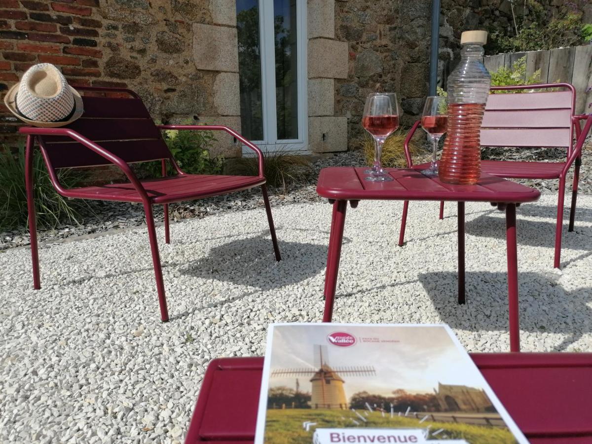 Saint-Michel-Mont-MercureLe Bois Aux Feuilles Blanches别墅 外观 照片
